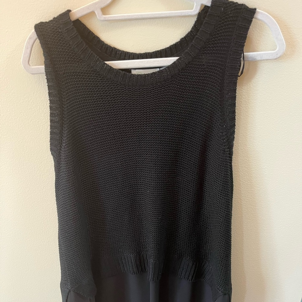 RD Style Sleevless Sweater